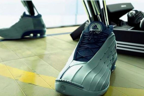David Fincher’s Spots (II): ‘Adidas. Mechanical legs’