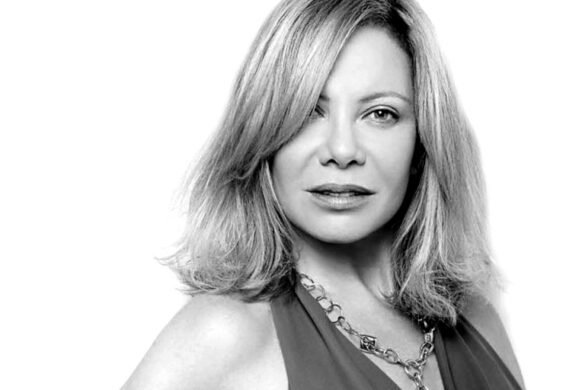 Cecilia Roth y las compresas